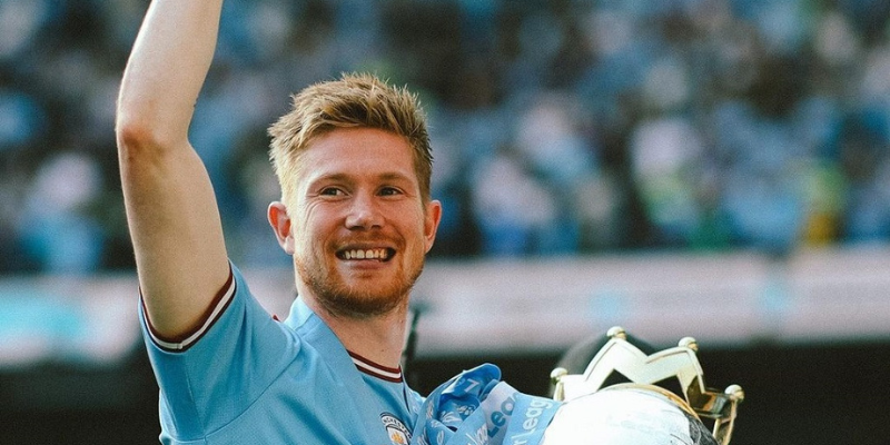 Đời tư và những giá trị cốt lõi: Kevin De Bruyne theo đạo gì?