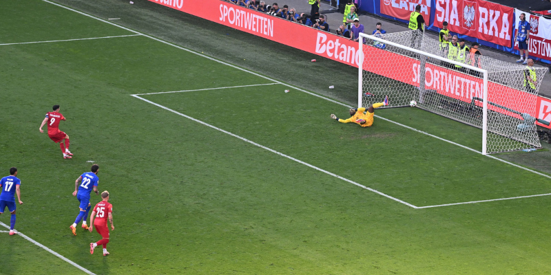 Lịch sử và ý nghĩa của quả phạt đền